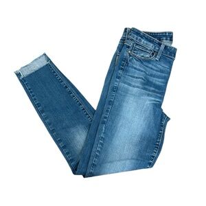 Paige Denim Medium Wash Shark Bite Hem Hoxton Ankle Skinny Jeans Womens Sz 27